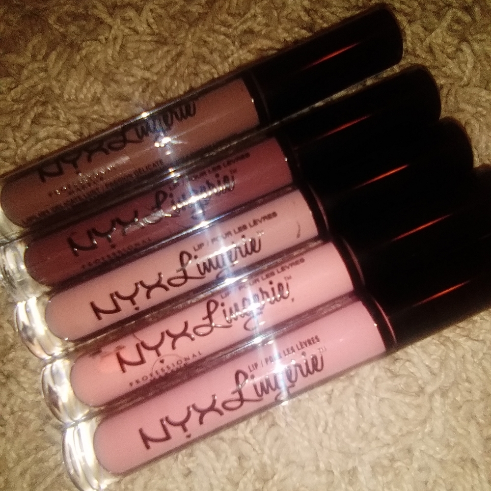 3 for $25 🦋 Nyx lingerie lipstick